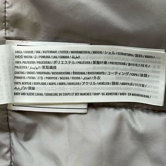 Hollister Women’s Parka - Picture 15 of 16